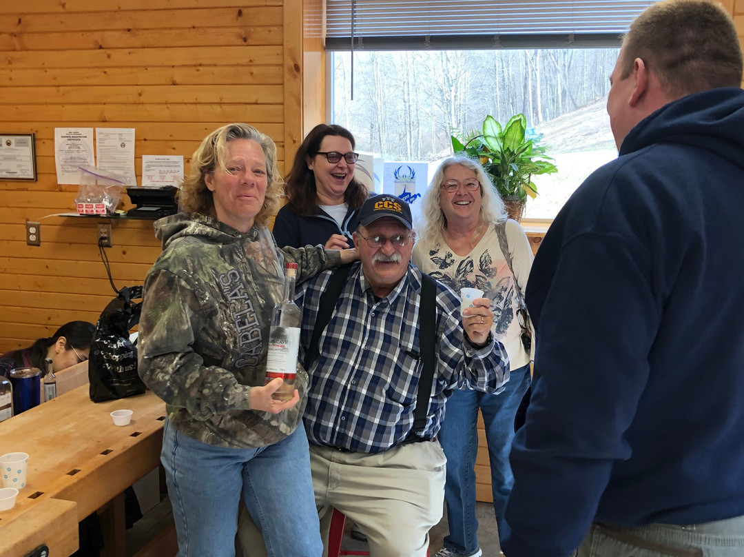 MannCave Distilling Inc.-Weston必去景点