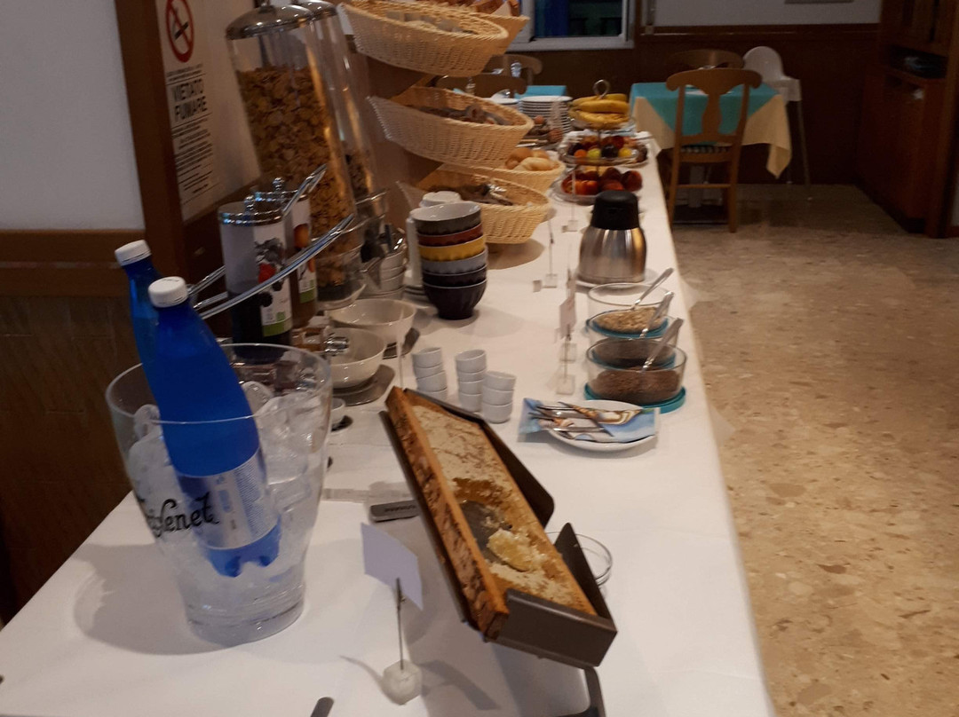 科拉罗酒店主图