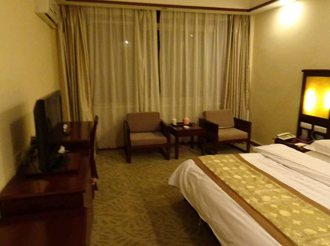 罗平县酒店住宿-鑫源宾馆