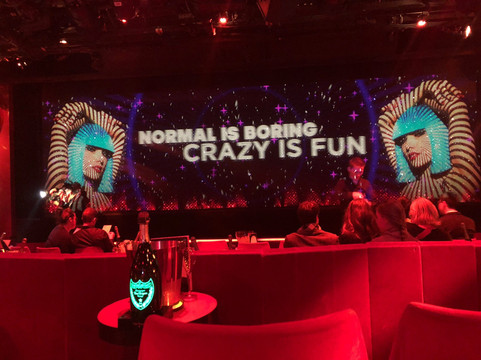 疯马秀-巴黎必去景点