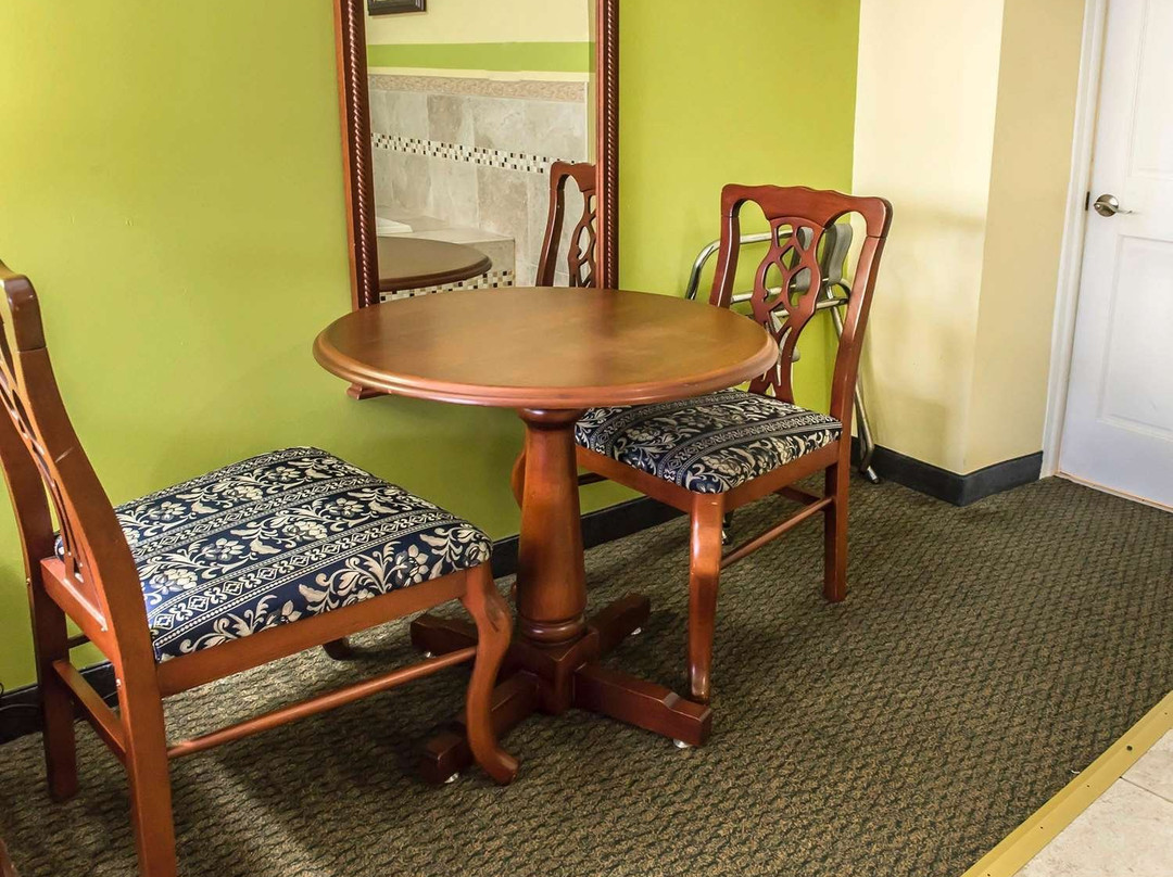 Econo Lodge Jefferson Hills Hwy 51主图