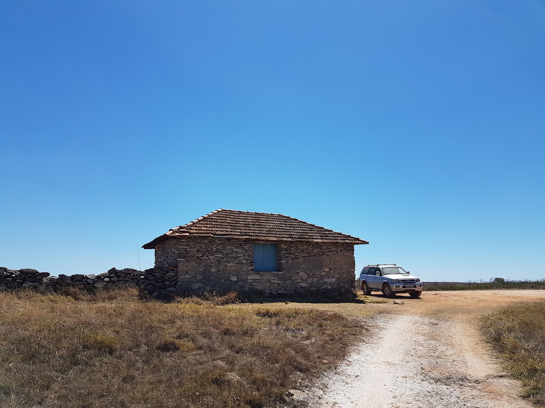 Garagem de Pedras-Sao Roque de Minas必去景点