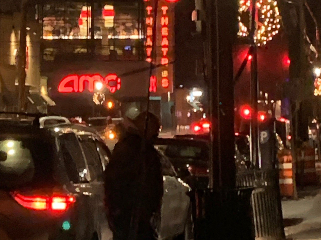 AMC Shore 8-亨廷顿必去景点