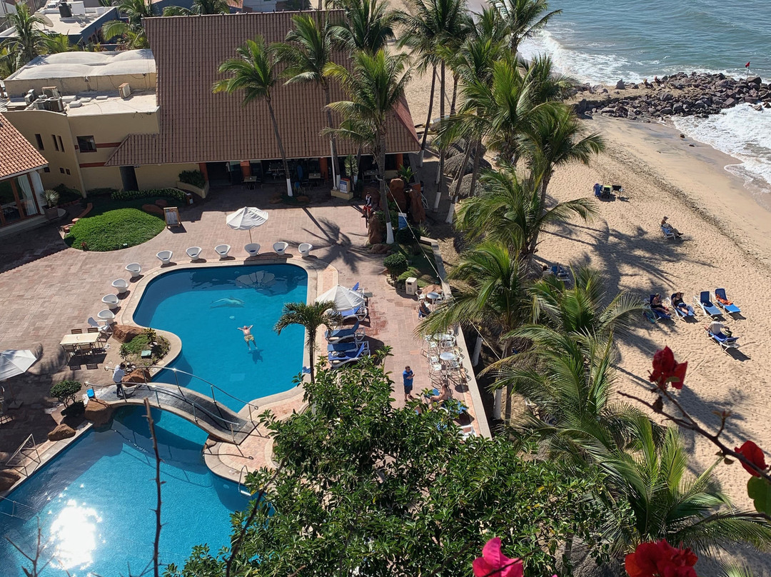 Luna Palace Hotel & Suites主图