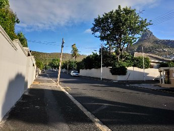 马尔滕斯待客酒店主图