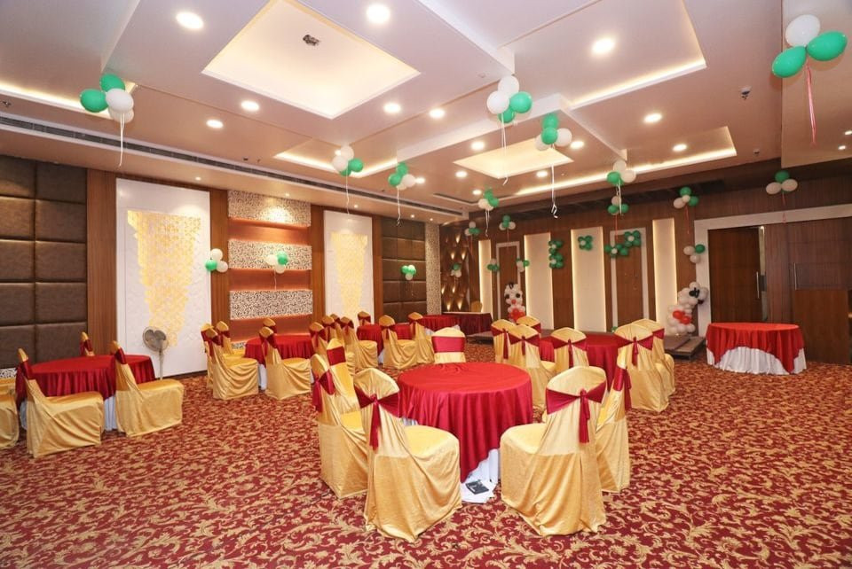 Capital O 15351 Vikram Palace主图