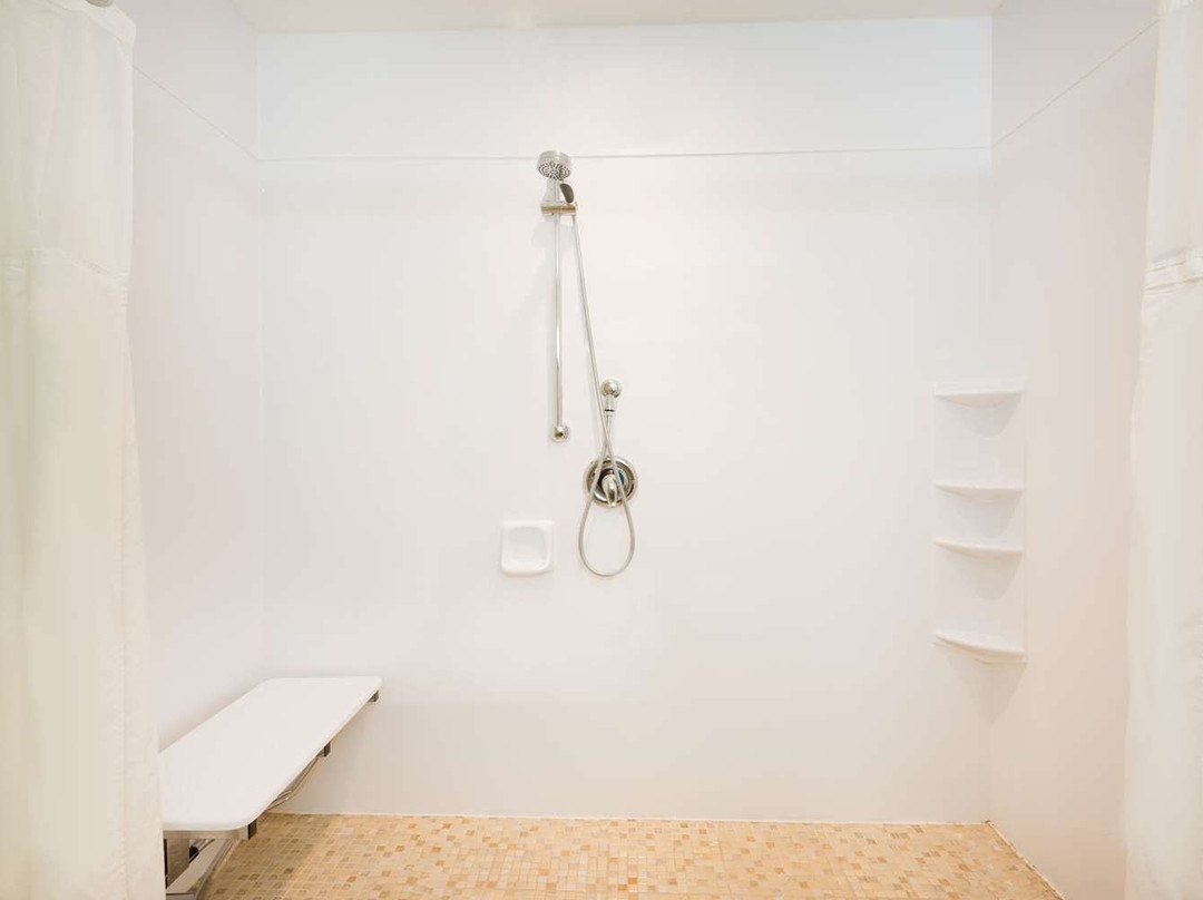 Ramada by Wyndham St. John's主图