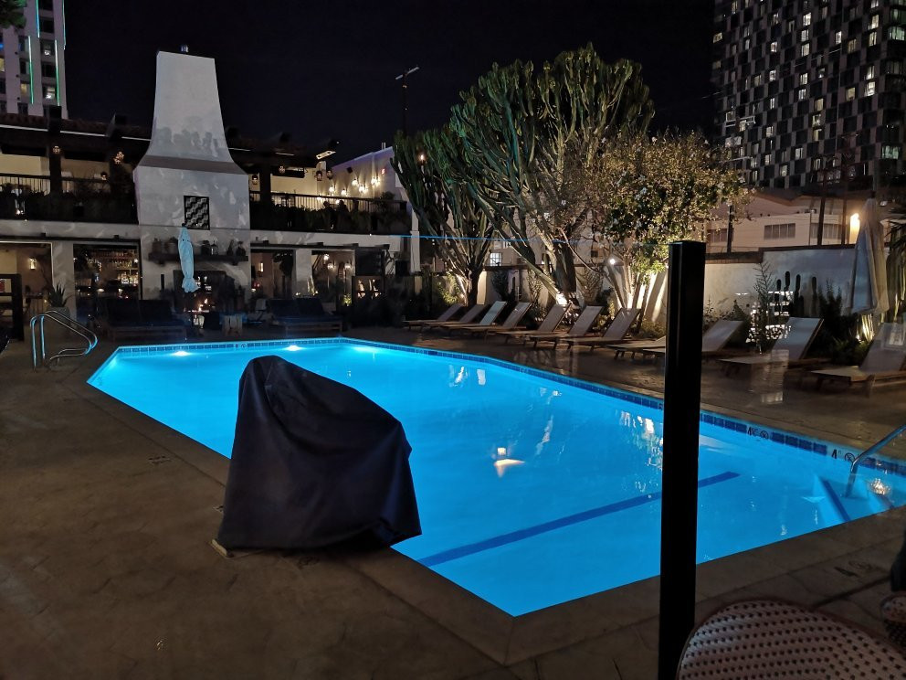 洛杉矶市中心菲格罗亚酒店主图