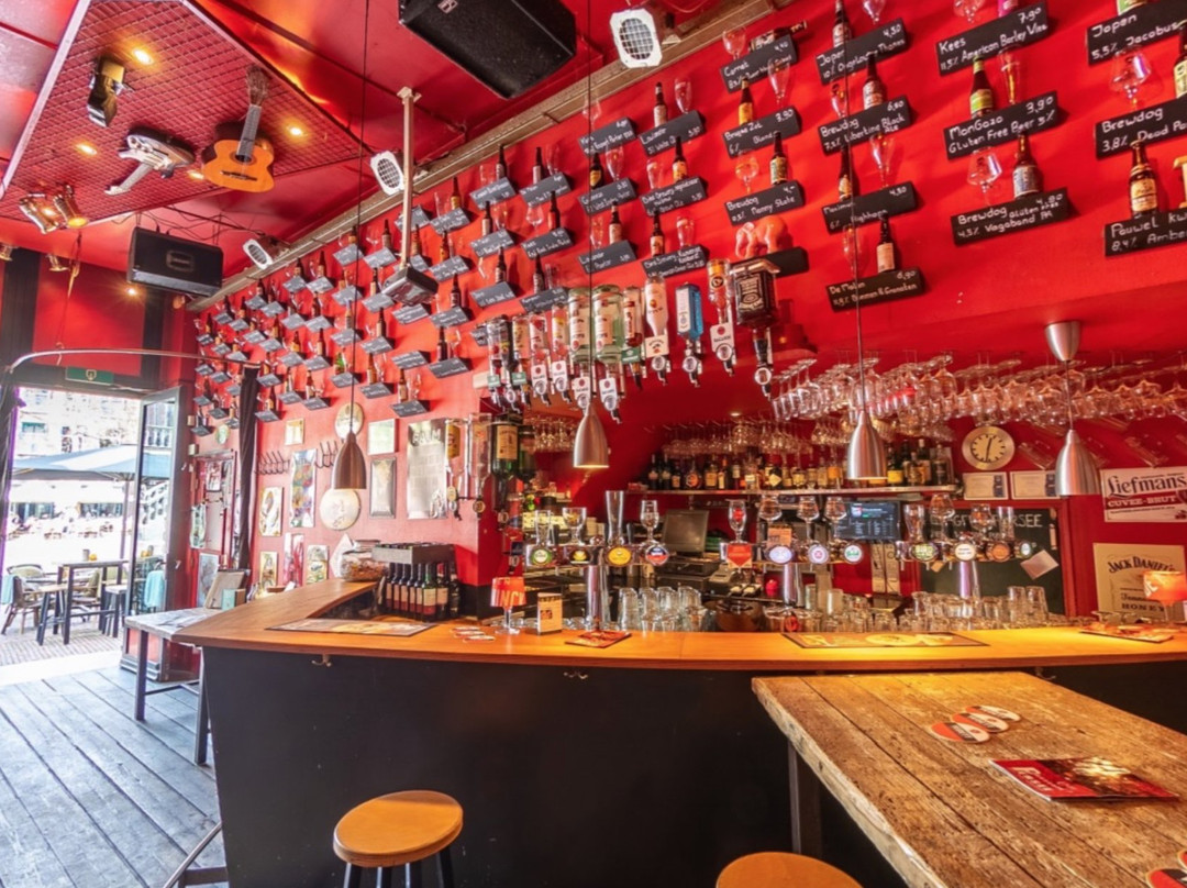 Cafe Persee-代芬特尔必去景点