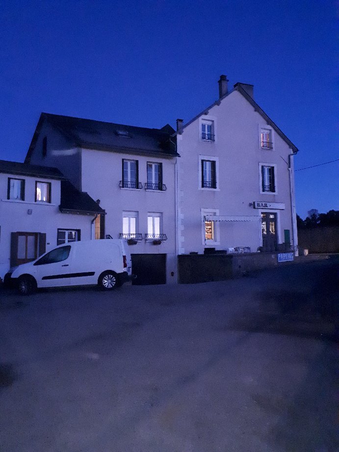 Logis Hôtel Au Petit Breuil-官方