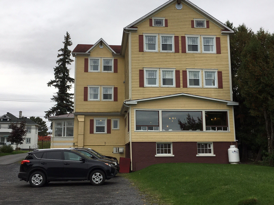 Manoir D'Orsennens主图