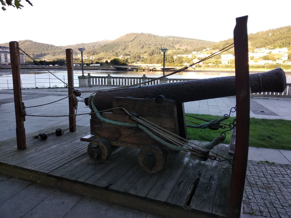 Plaza Maior-比韦罗必去景点