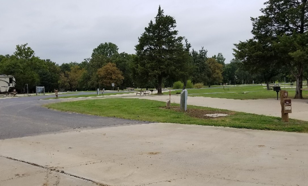 Arrowhead State Park-Canadian必去景点