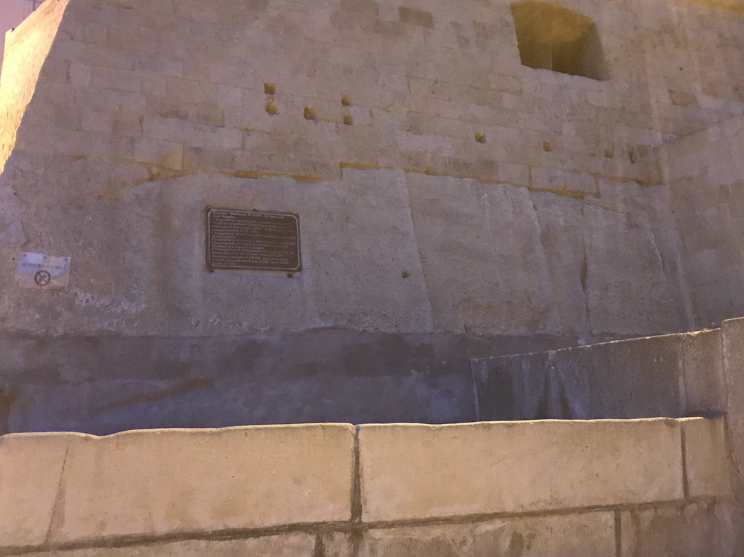 ll Bastione Medievale e le Cantine di Cavato San Marco-Gravina in Puglia必去景点