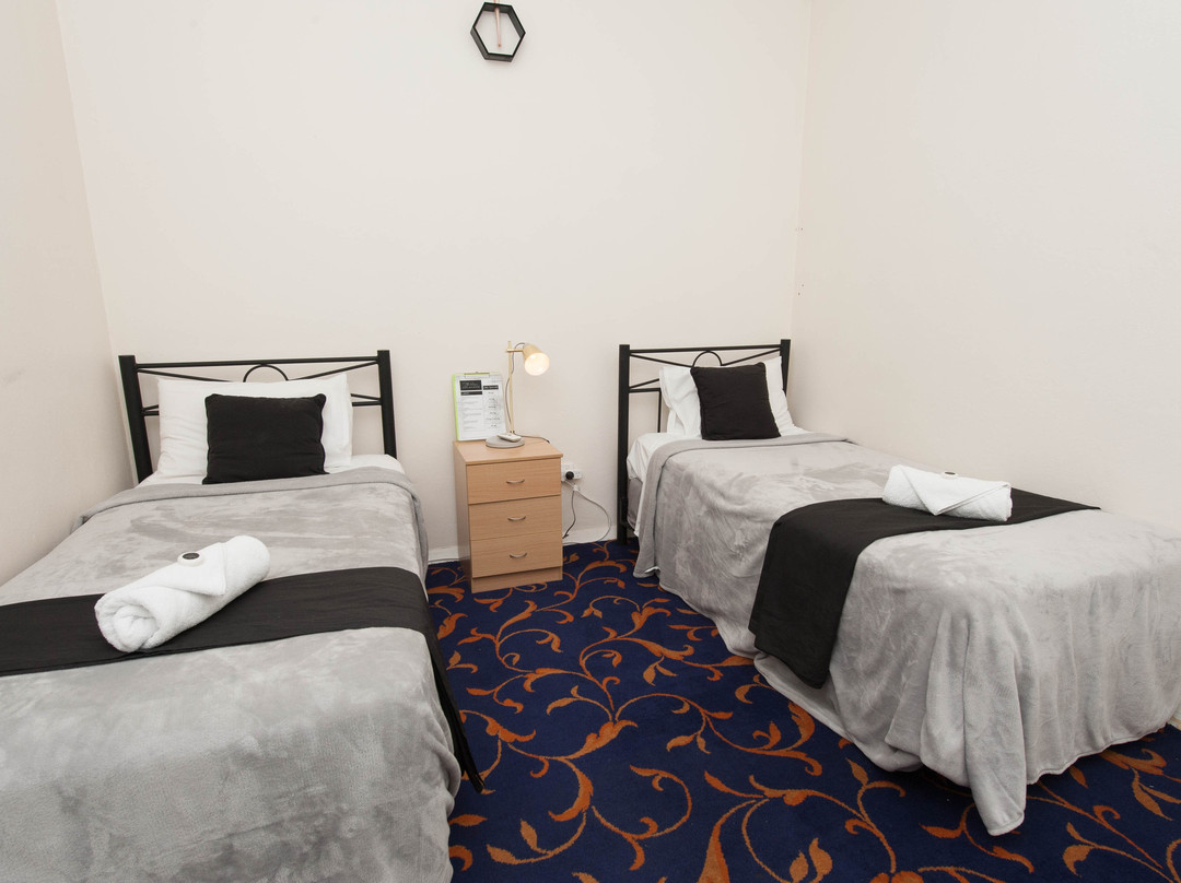 Riverina Hotel主图