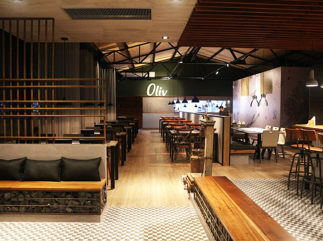 Oliv Restaurante