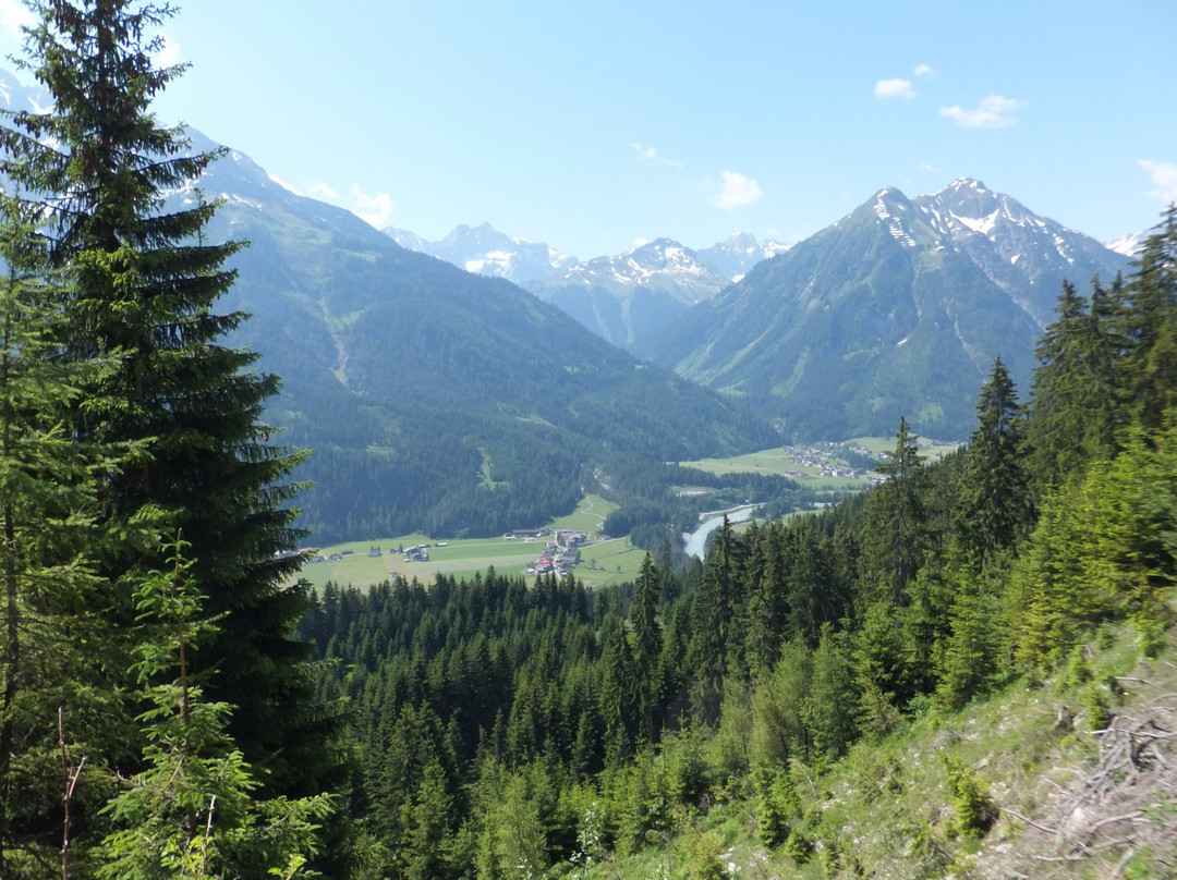 奥伊-米特尔贝格镇旅游攻略图片