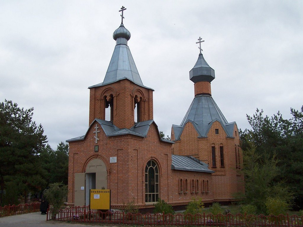Cemetery Church of Sts. Sergius and Herman of Valaam景点图片