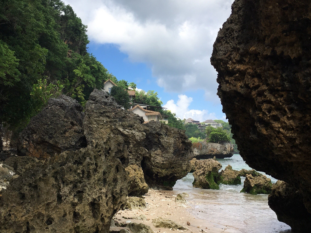 Pemutih Beach-培卡图必去景点