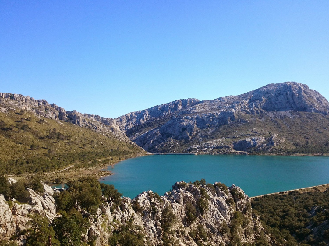 Orient旅游景点-Cuber Lake