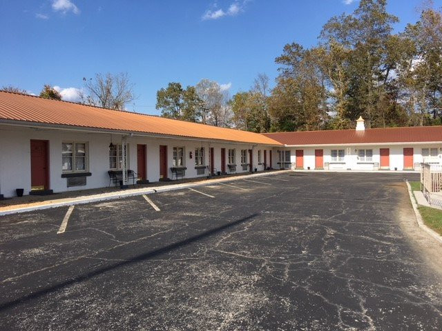 7 Gables Motel主图