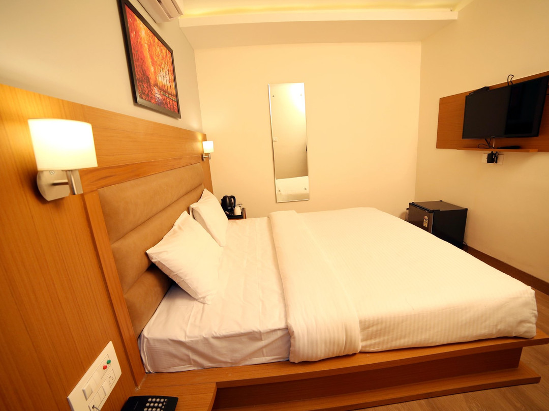 Banyan Hotel & Restro主图