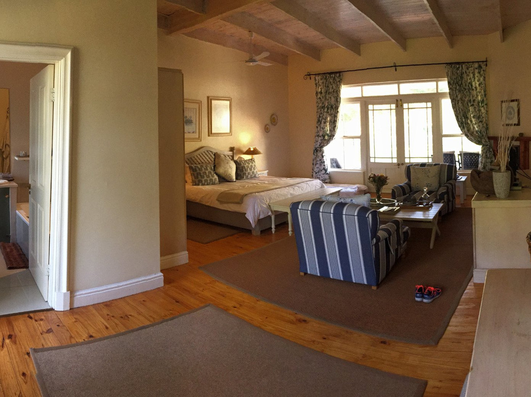 蓝桉国家庄园主图