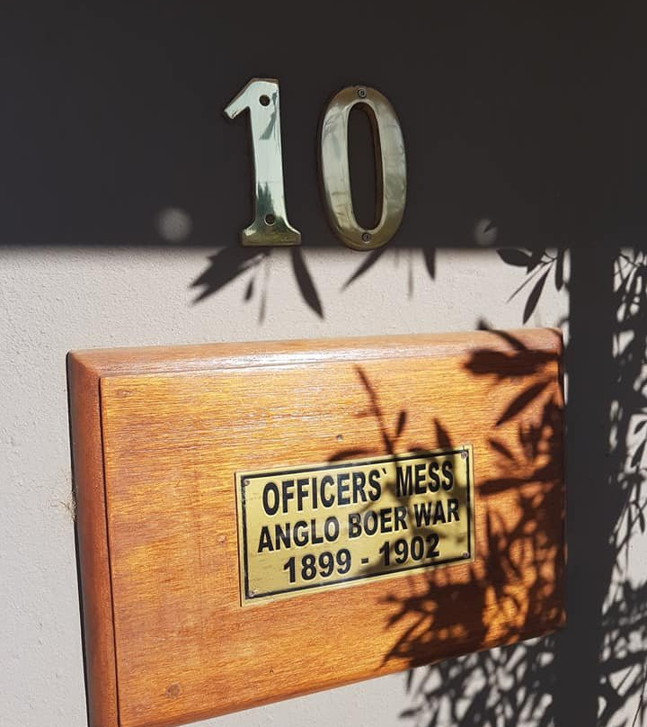 Lord Carnarvon Guest House主图