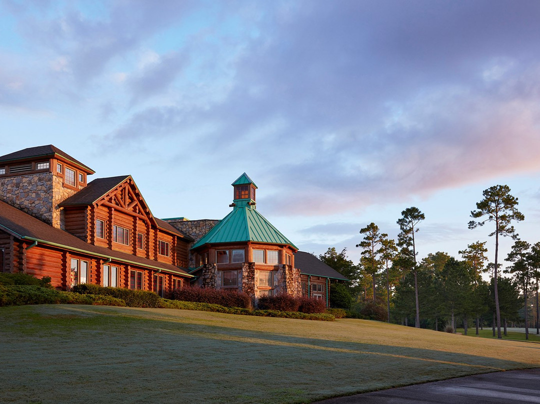 Grand Bear Golf Course景点图片
