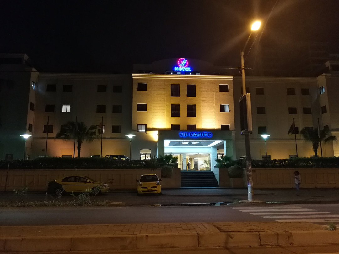 VIP Grand Maputo Hotel