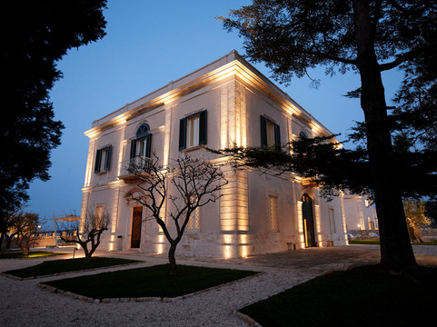 由Emily酒店经营的Villa Torre Bianca