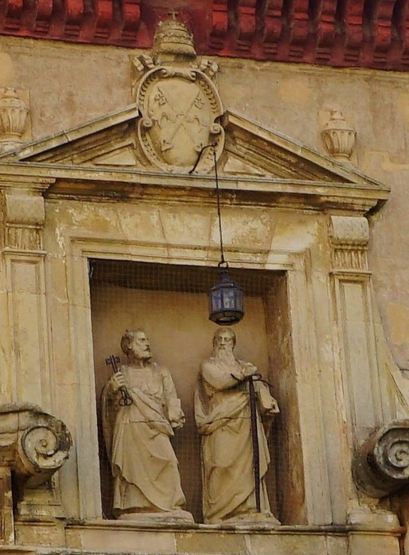 Iglesia de San Pedro y Pablo-格拉纳达必去景点