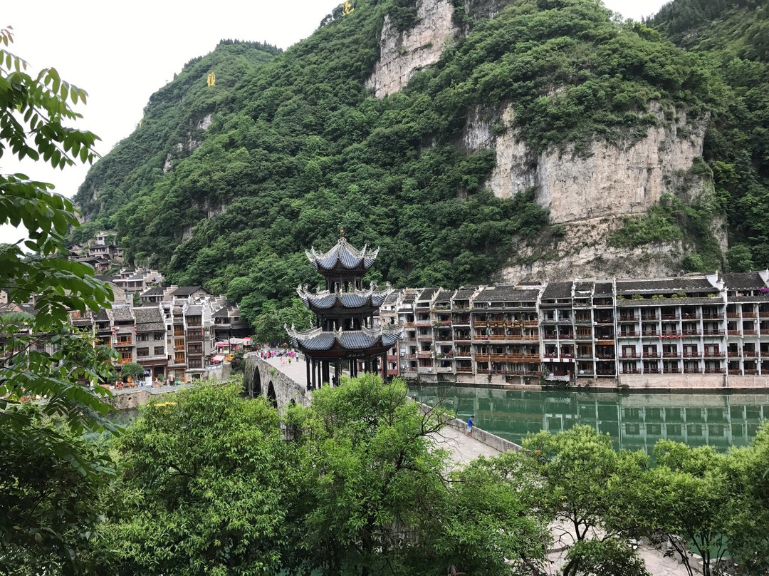 秋江晚渡·江南苑客栈主图