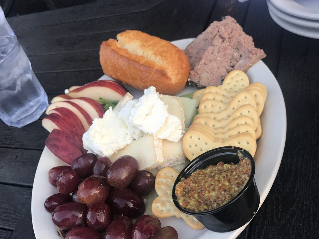 49 West Coffeehouse, Winebar & Gallery-安纳波利斯必去景点