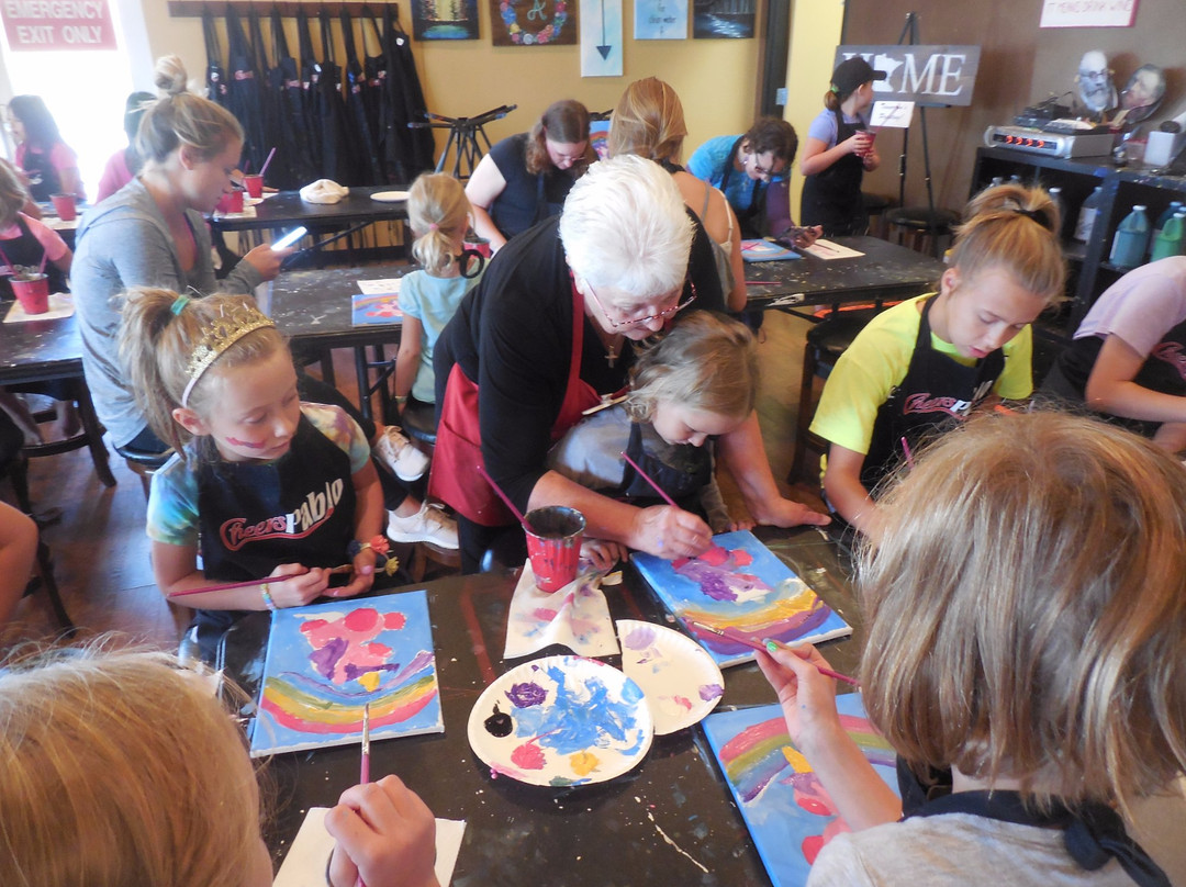 Cheers Pablo Coon Rapids-Coon Rapids必去景点