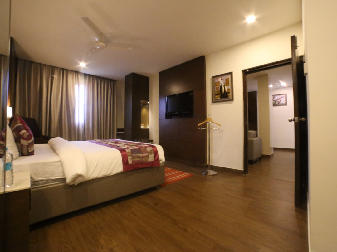 The Metropolitan主图