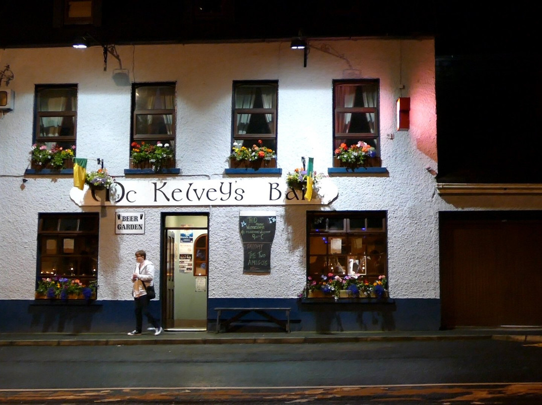 Stranorlar旅游景点-Mc Kelveys Bar