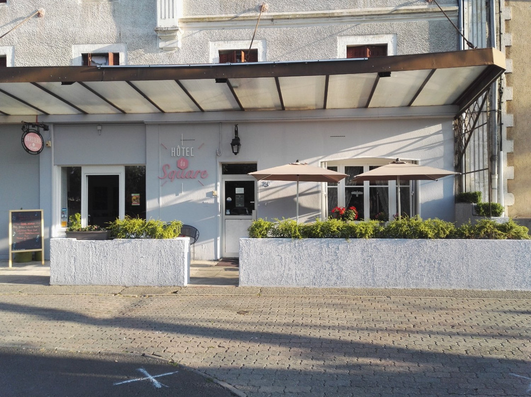 Hotel du Square主图