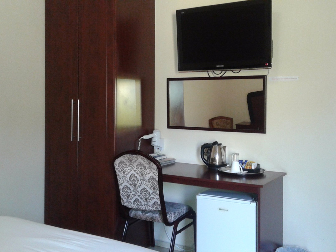 Okavango Roadside Guesthouse主图