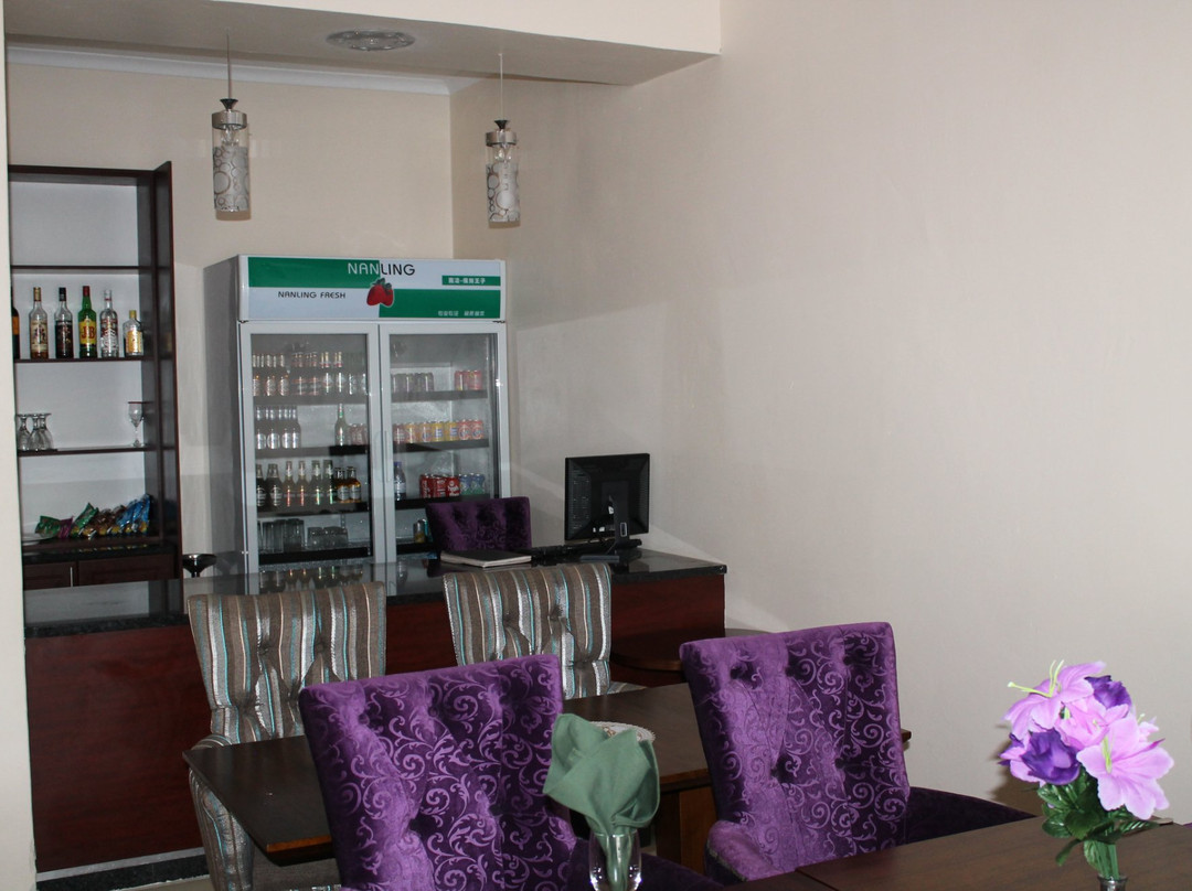 Okavango Roadside Guesthouse主图