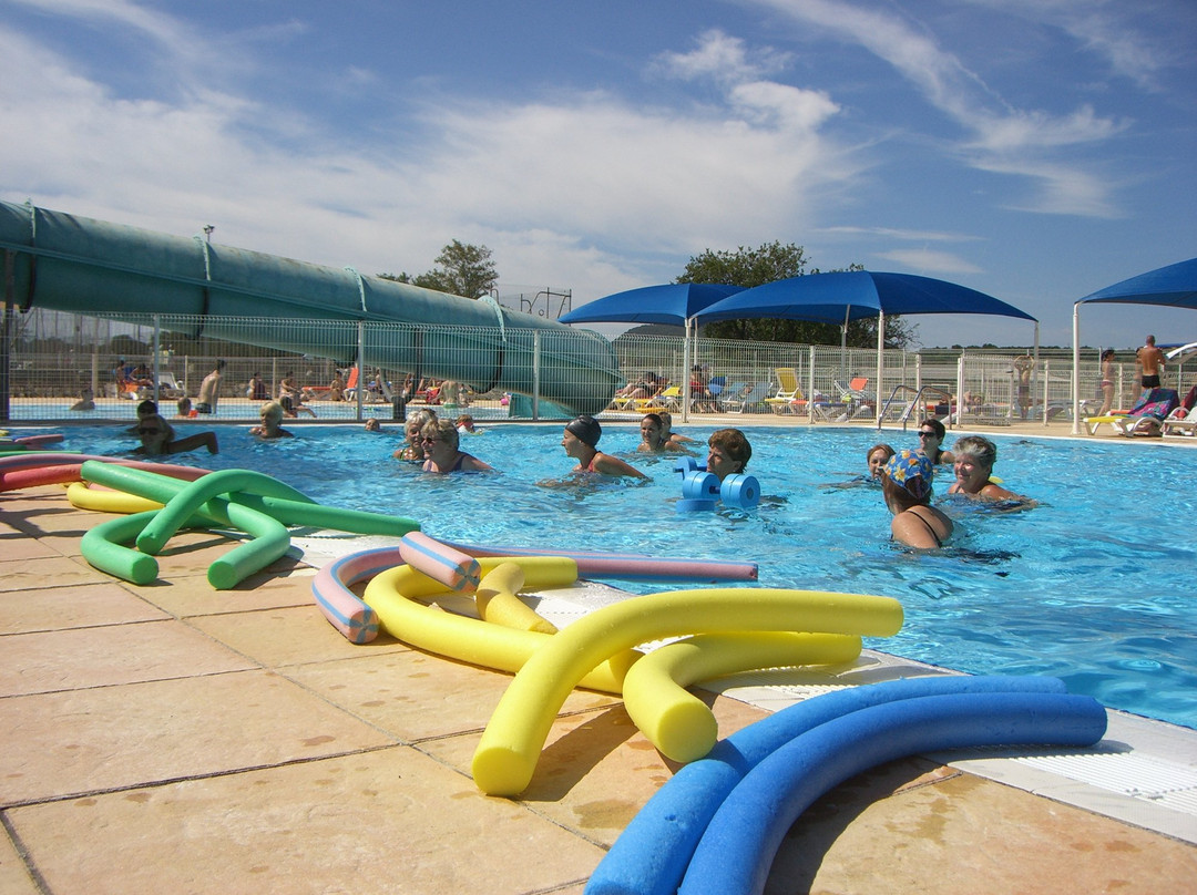 Piscine d'été "Aquaforme"-Mejannes-le-Clap必去景点