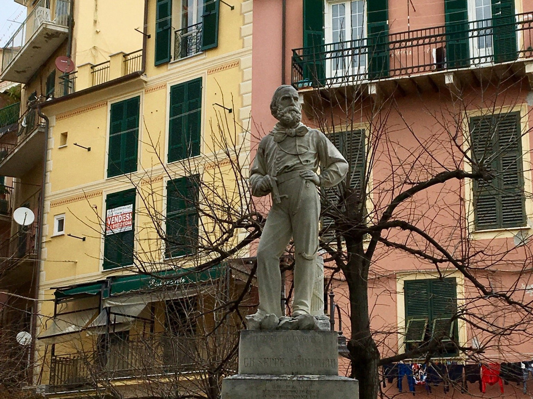 Monumento a Giuseppe Garibaldi-滨海蒙特罗梭必去景点