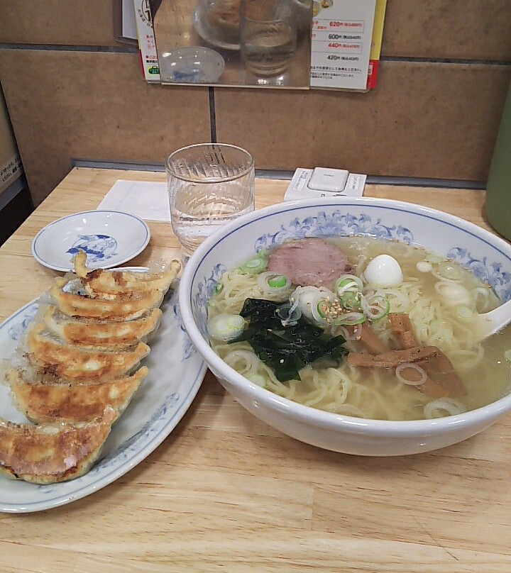 ぎょうざの満洲 中野南口店