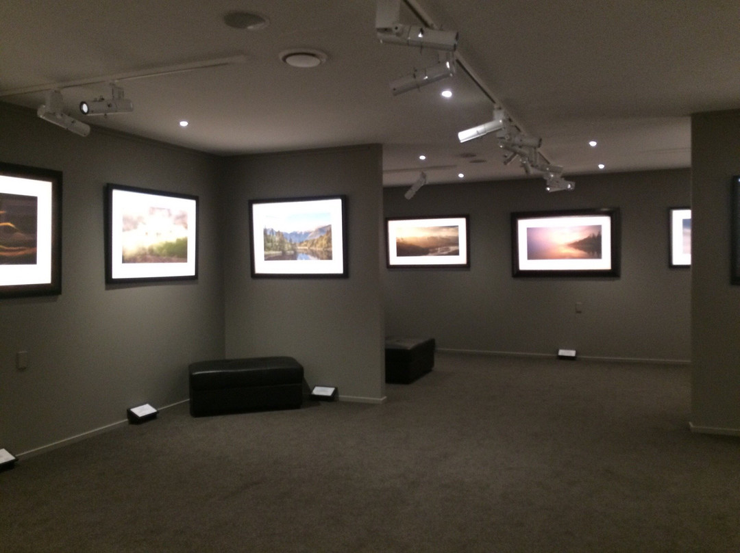 Andris Apse Gallery景点图片