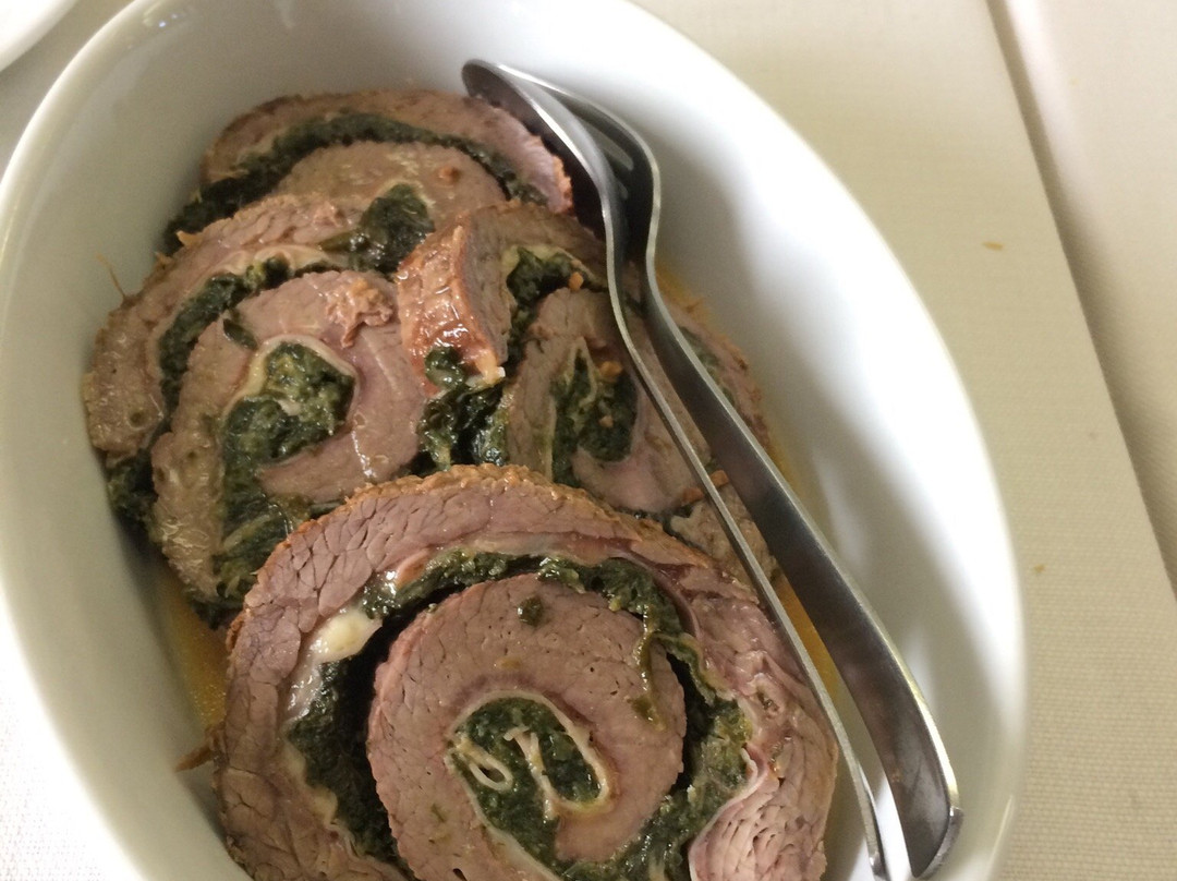 Noviglio餐馆和美食-Lo Stallino