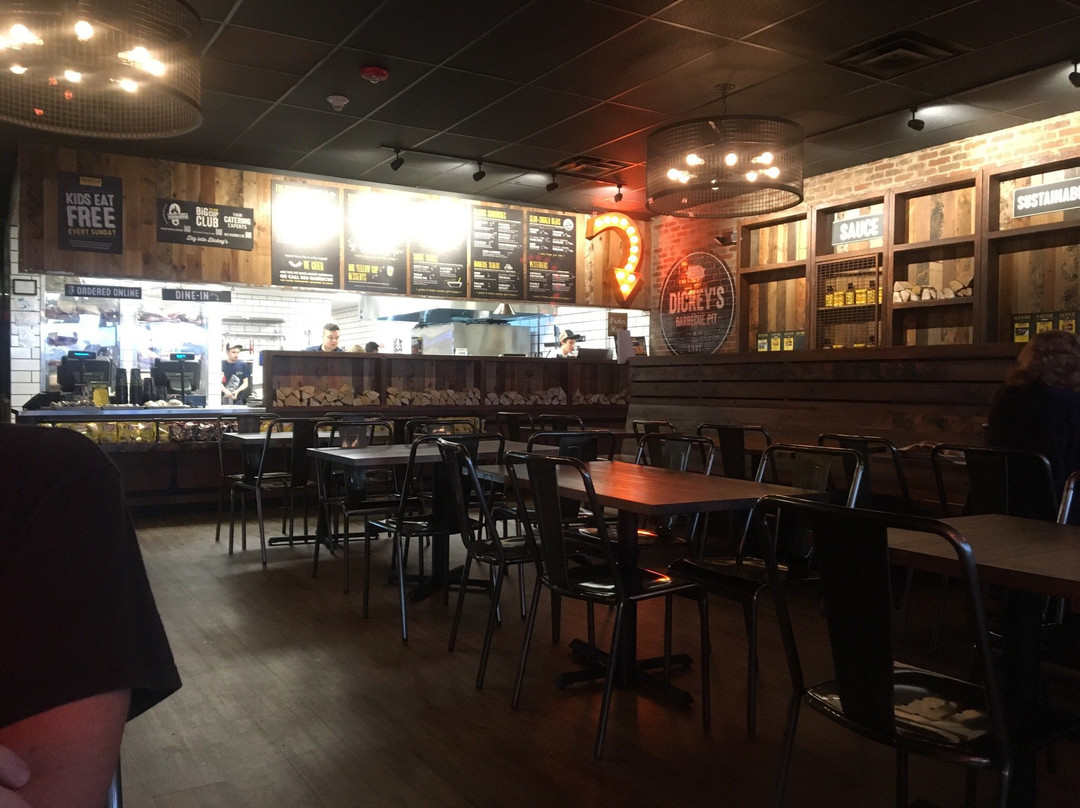 Dickey's Barbecue Pit