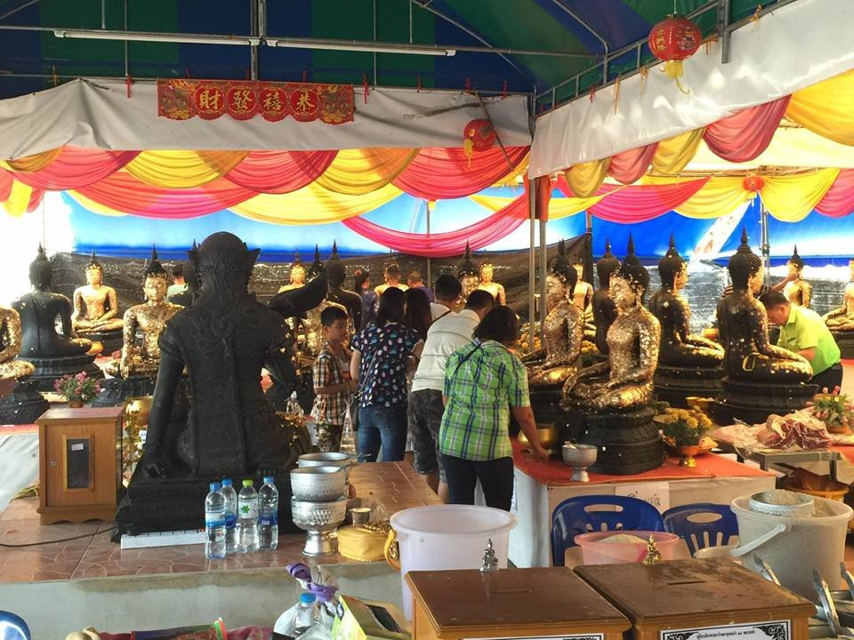 Wat Klang Bang Phra-那空猜是必去景点