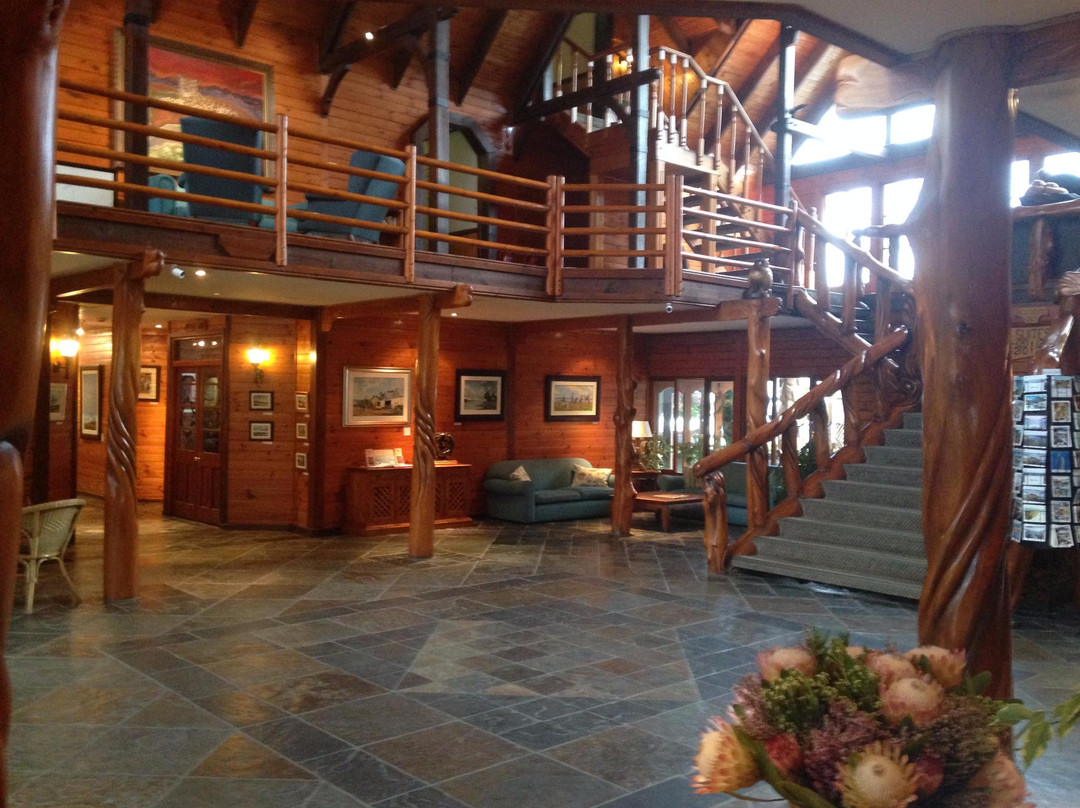 Knysna Log-inn Hotel