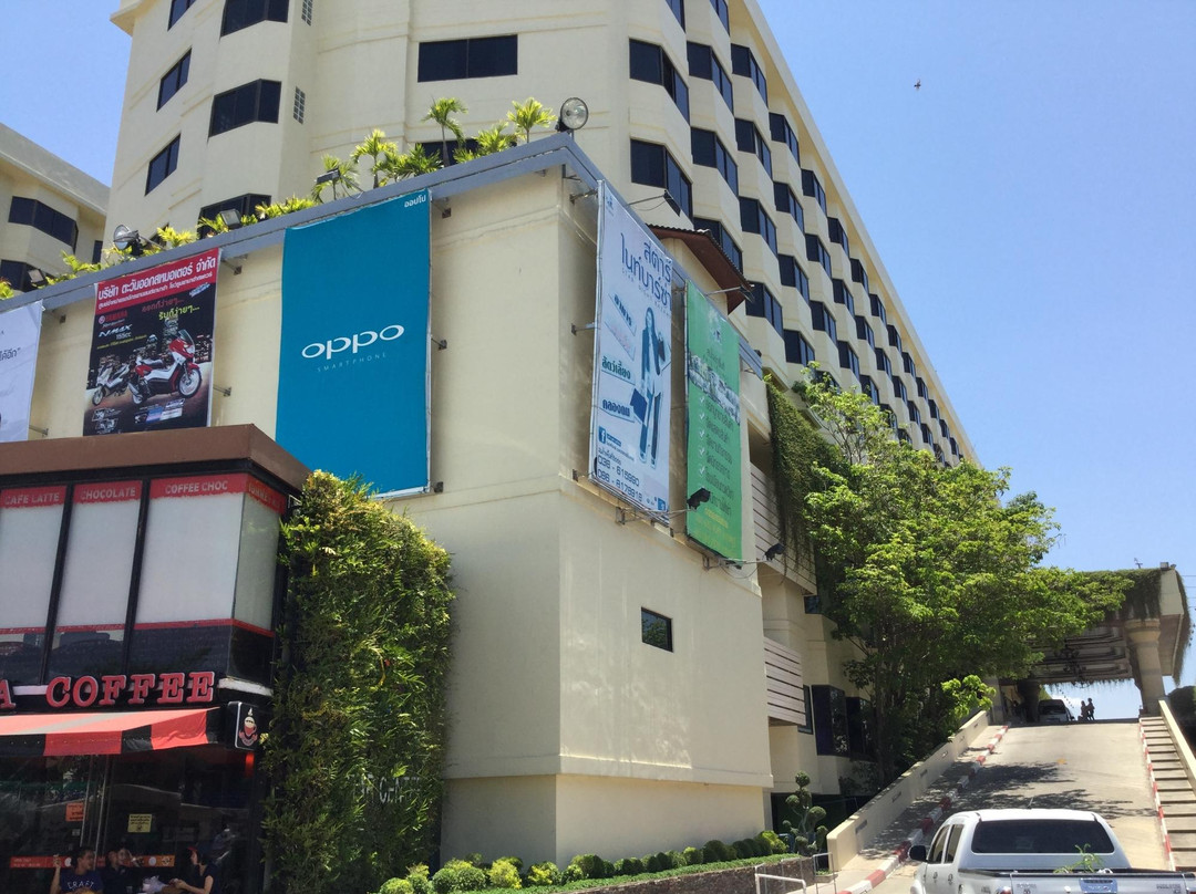 Star IT Center-罗勇必去景点