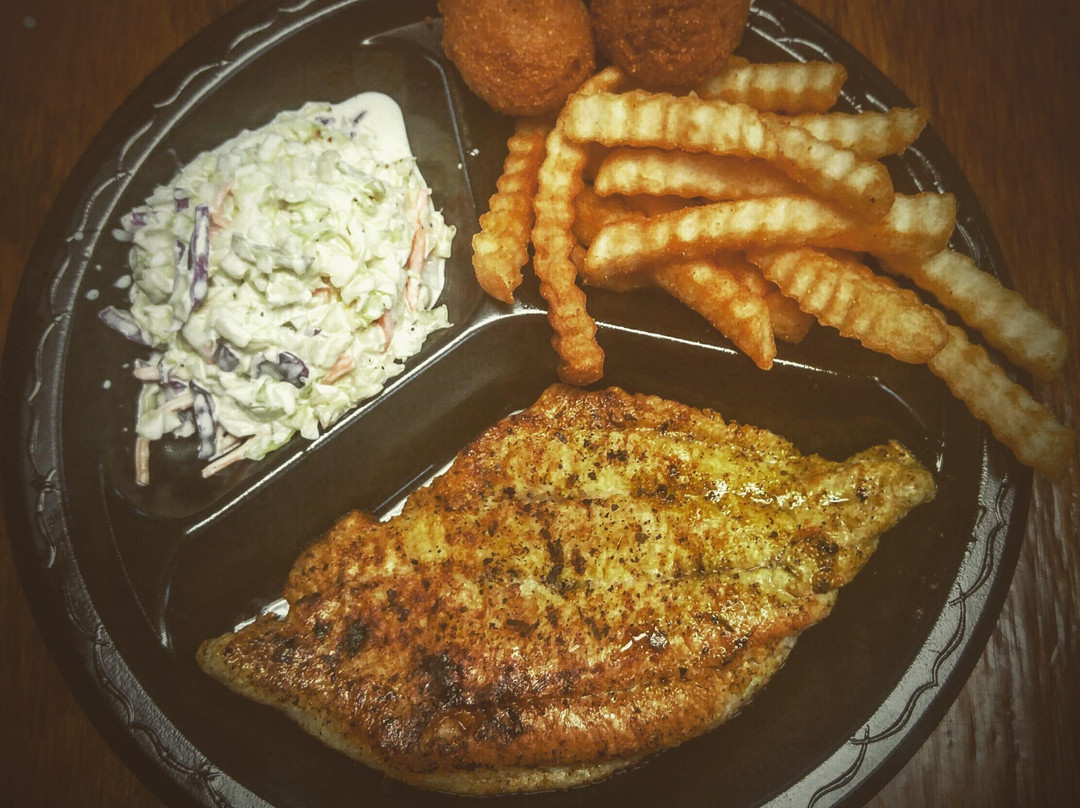 Harpersville餐馆和美食-Good Ole Boys BBQ